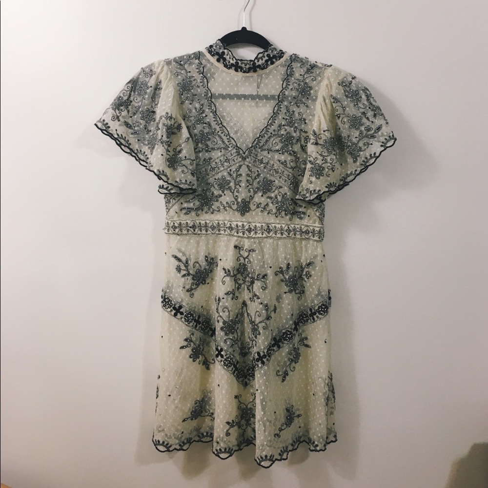 ZARA NWT LACE BEADED DRESS